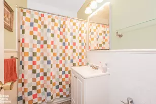 2711 Henry Hudson Pkwy, New York City, NY 10463 - Photo 14