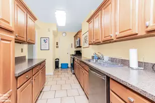 2711 Henry Hudson Pkwy, New York City, NY 10463 - Photo 4