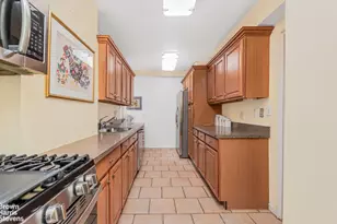 2711 Henry Hudson Pkwy, New York City, NY 10463 - Photo 6
