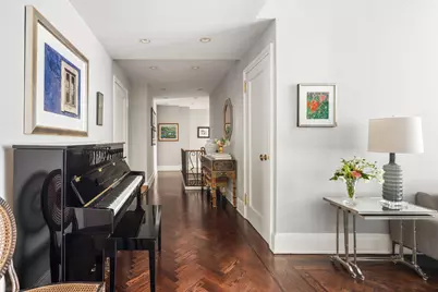 7 Gracie Square #2/3CD, New York City, NY 10028 - Photo 2