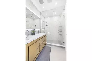 2648 E 64th St, New York City, NY 11234 - Photo 24