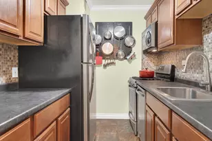 185 W End Ave, New York City, NY 10023 - Photo 4