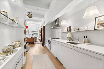 15 Broad Street #2804, New York, NY 10005 - Photo 4