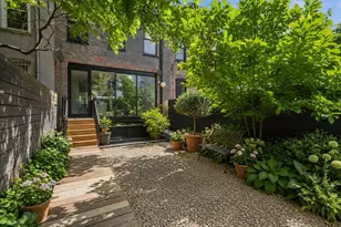 277 Midwood St, New York City, NY 11225 - Photo 8
