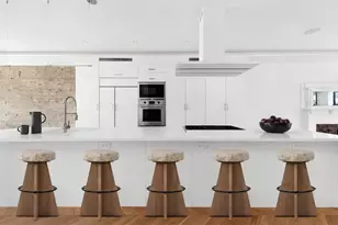277 Midwood St, New York City, NY 11225 - Photo 6