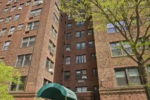 10 Mitchell Pl, New York, NY 10017 - Photo 10