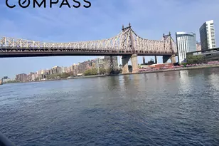 400 E 54th St, New York City, NY 10022 - Photo 16