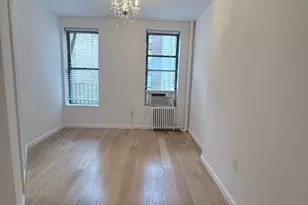 148 Sullivan St, New York City, NY 10012 - Photo 6