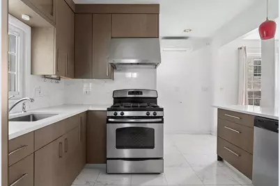 77-15 Kew Forest Lane, New York City, NY 11375 - Photo 8