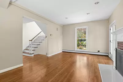 77-15 Kew Forest Lane, New York City, NY 11375 - Photo 4