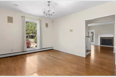 77-15 Kew Forest Lane, New York City, NY 11375 - Photo 6