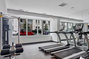 212 N 9th St, New York City, NY 11211 - Photo 16