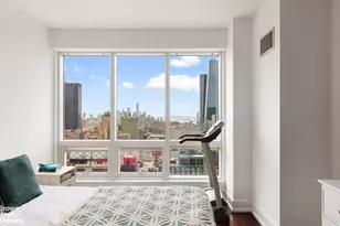 350 W 42nd St, New York City, NY 10036 - Photo 4