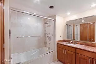 721 5th Ave, New York City, NY 10022 - Photo 18