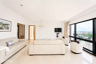 721 5th Ave, New York City, NY 10022 - Photo 6