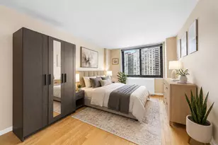 2025 Broadway, New York City, NY 10023 - Photo 4