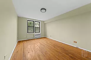 50-21 39th Pl, New York City, NY 11104 - Photo 10