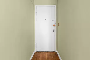 50-21 39th Pl, New York City, NY 11104 - Photo 14