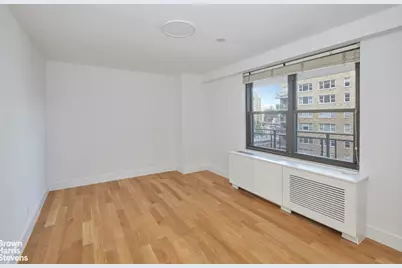 345 E 81st Street #14B, New York City, NY 10028 - Photo 10