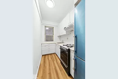 220 Madison Avenue #3Q, New York City, NY 10016 - Photo 6
