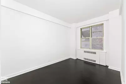 220 Madison Avenue #3Q, New York City, NY 10016 - Photo 10