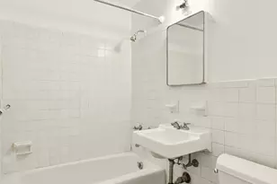 90 Gold St, New York City, NY 10038 - Photo 6