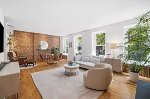 219 E 83rd St, New York City, NY 10028 - Photo 2