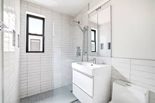 400 W 58th St, New York City, NY 10019 - Photo 6