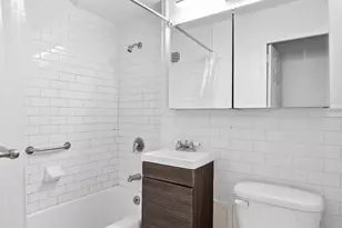 110 E 36th St, New York, NY 10016 - Photo 4