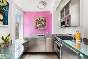 465 W 23rd St, New York City, NY 10011 - Photo 2