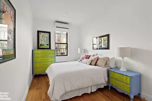 667 Degraw St, New York City, NY 11217 - Photo 8