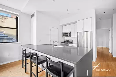 118 Greenpoint Avenue #2D, Brooklyn, NY 11222 - Photo 2