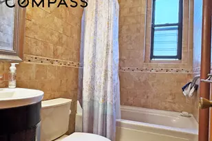 421 Crown St, New York City, NY 11225 - Photo 10