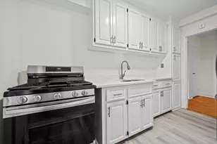 5621 Netherland Ave, New York City, NY 10471 - Photo 4