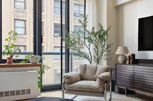 250 W 89th St, New York City, NY 10024 - Photo 2