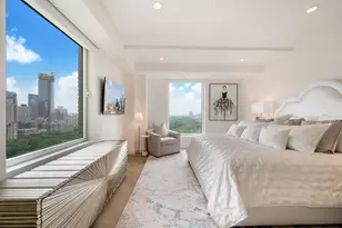 160 Central Park S, New York, NY 10019 - Photo 10