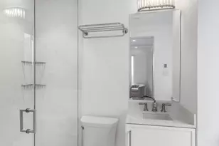 160 Central Park S, New York, NY 10019 - Photo 16