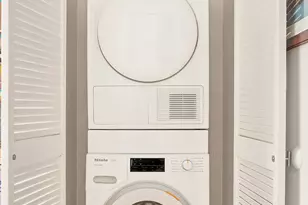 102 Avenue B, New York City, NY 10009 - Photo 8