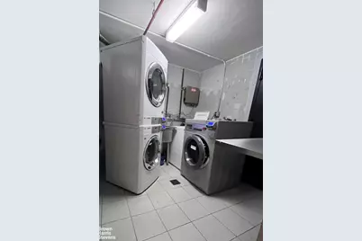 121 E 10th Street #2C, New York City, NY 10003 - Photo 10