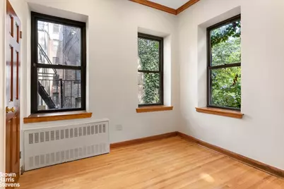 121 E 10th Street #2C, New York City, NY 10003 - Photo 2