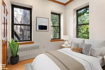 121 E 10th Street #2C, New York City, NY 10003 - Photo 1
