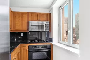 425 5th Ave, New York City, NY 10016 - Photo 6