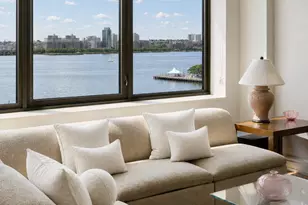 1 Morton Square, New York City, NY 10014 - Photo 4
