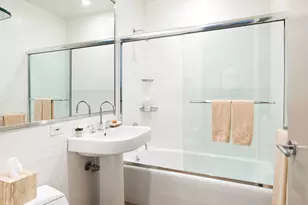 1 Morton Square, New York City, NY 10014 - Photo 4