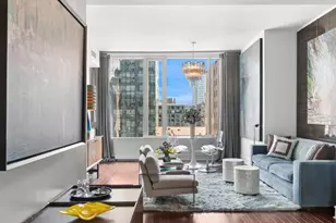 245 W 99th St, New York City, NY 10025 - Photo 2
