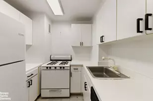 2025 Broadway, New York City, NY 10023 - Photo 8