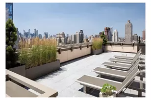 389 E 89th St, New York City, NY 10128 - Photo 12