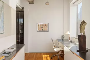 205 W 19th St, New York City, NY 10011 - Photo 28