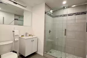 45 W 81st St, New York City, NY 10024 - Photo 8