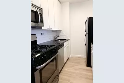 270 W 17th Street #2K, New York City, NY 10011 - Photo 4
